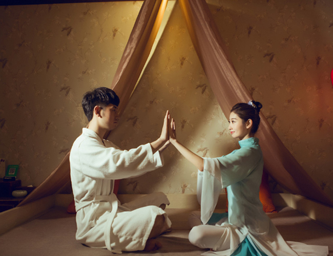 南京建邺区水疗与创造力：当大脑在漂浮中重启